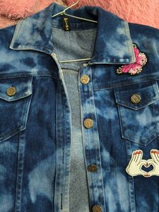 Stylish Denim Jacket with Patches