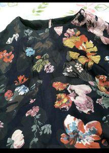 Blue flower print dress