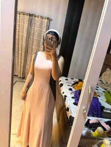 Elegant Peach Gown with Black Lace Detail