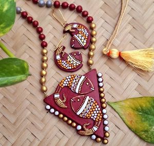 Red Beaded Necklace &amp; Earring Set