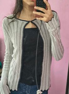 Chic Wavy Knit Cardigan