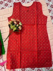 2 short kurtas