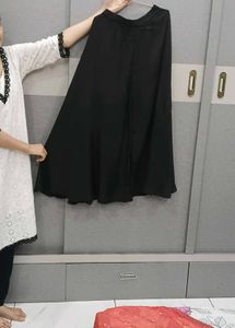 Elegant Black Kurta Set with Red Dupatta