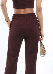 Chic Burgundy Two-Piece Set gift hamper