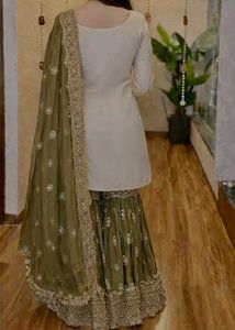 Elegant Olive Green Kurta Set with Dupatta