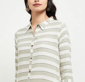 Women Striped Viscose Rayon Straight Kurta (White)
