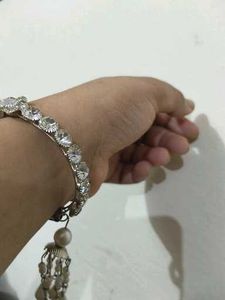 Elegant Pearl and Crystal Bangle