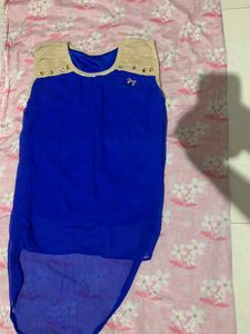 Stylish Blue Sleeveless High-Low Top