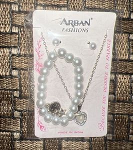 Pearl Necklace Bracelet Earrings Set 🤍🤍