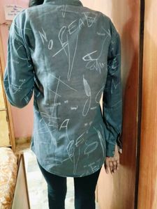 Abstract Print Button-Up Shirt