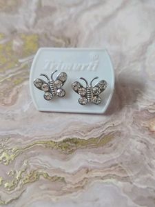 set of 2 Pairs Cute Stud Earrings || Get any
