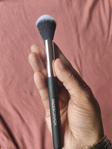 Brand New Faces Canada Makeup Brush Set