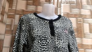 Animal Print sweater
