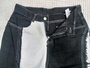 Two-Tone Wide Leg Jeans