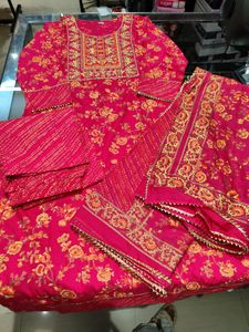 Discount On 3 Piece Suit Set