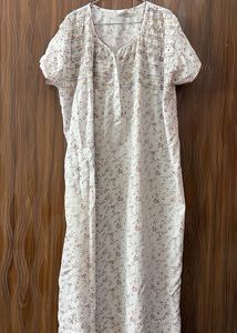 Comfortable Vintage-Inspired Floral Night Wear