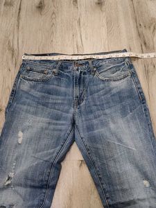 Ma6242 American Eagle jeans waist 32 inches