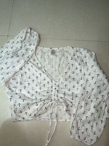 white V neck cropped adjustable string top