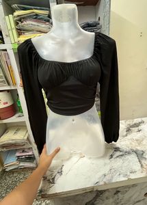 Chic Black Ruched Long Sleeve Top