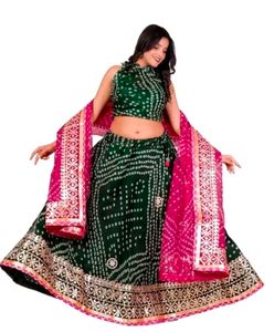 Women Very Beautiful Lehenga Choli