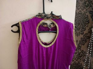 Unique Neck Pattern Kurti 😻