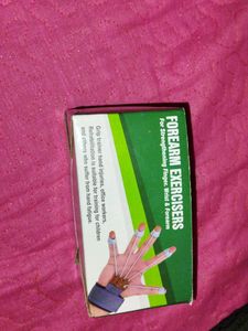 FOREARM EXERCISE HAND GRIP