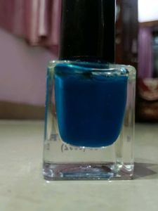 Vibrant Blue Nail Polish
