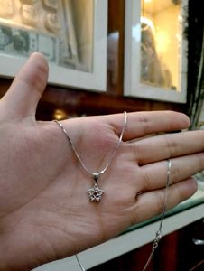 Star ⭐ Pandent With Chain Pure Silver