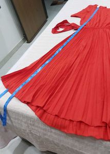 Elegant Red Pleated Maxi Dress