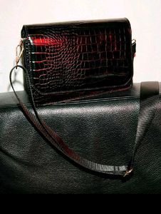 Chic Black Crocodile Embossed Clutch