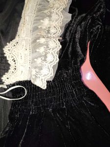 Black Gothic Velvet Lace Trim Shrug / Top
