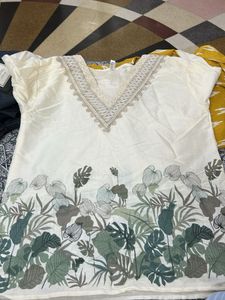 Elegant Cream Kurta with Tropical Print