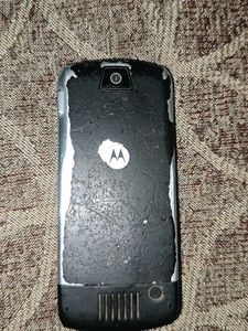 Motorola L9