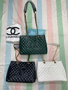 CHANEL SHOULDER BAGS 7A QUALITY MIRROR COPY