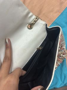 Chic White Quilted Crossbody Bag