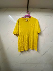 Casual yellow Tshirt