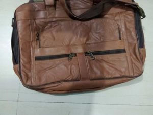 Classic 100%  genuine Leather office &amp; laptop  Bag