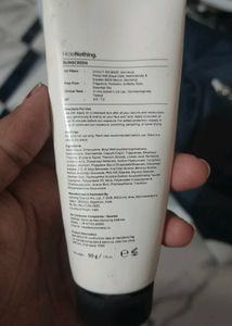Minimalist SPF 50 Sunscreen with Niacinamide