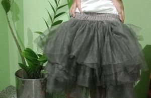 Grey Tulle Skirt .waist 22inch.length 33cm