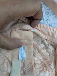Comfortable Peach Lace Bra