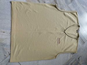 Russell Athletic V-Neck T-Shirt
