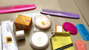 14 Comb Accessories