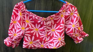 Chic Red Floral Puff Sleeve Top