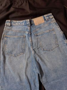 Light Wash Mom Jeans