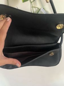 savana Chic Black Shoulder Bag