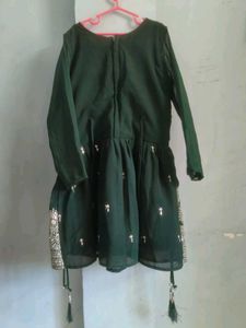 Emerald Green Kurta Set with Embellishments
