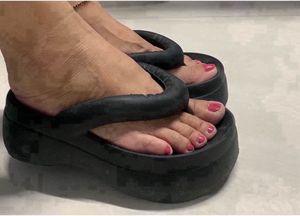 Platform Black Flip Flops⭐️