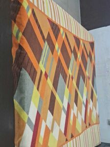Cozy Geometric Print Blanket
