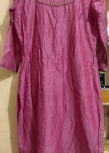 Women Pink Embroidered Kurti 🌸