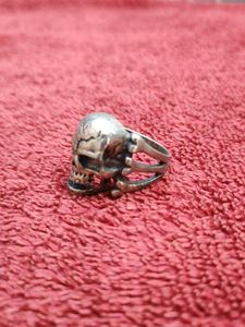 Skull Ring